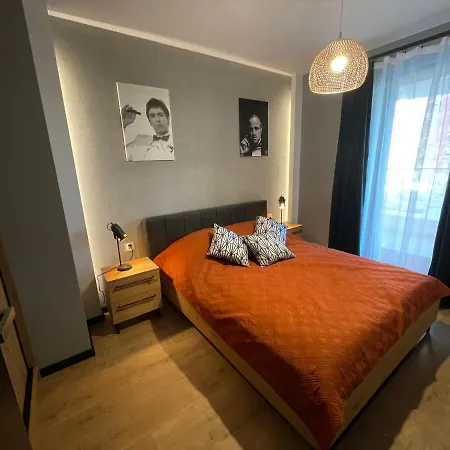 King Town קרקוב